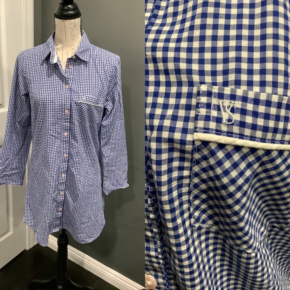 VICTORIAS‎ SECRET BOYFRIEND SLEEP SHIRT